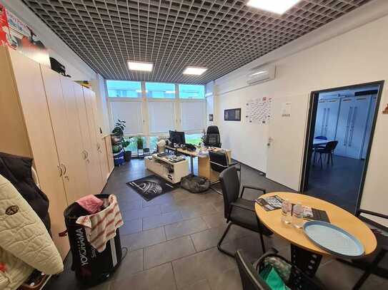 Im Nobel Business Center/30,55 m² Bürofläche mit Klimaanlage ab Juni 2025