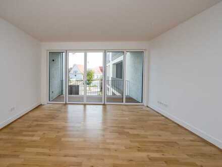 Neubau - Erstbezug: Helles 2-Zimmer-Appartement mit Loggia
