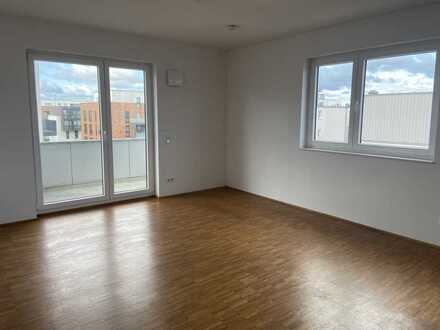 Gut geschnittene 4-Zimmer-Wohnung mit 2 Balkonen in den Glasbläserhöfen!