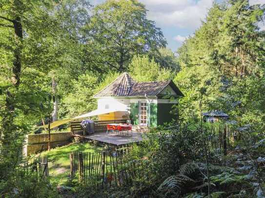 Idyllisches Wochenendhaus inmitten der grünen Landschaft der Harburger Berge