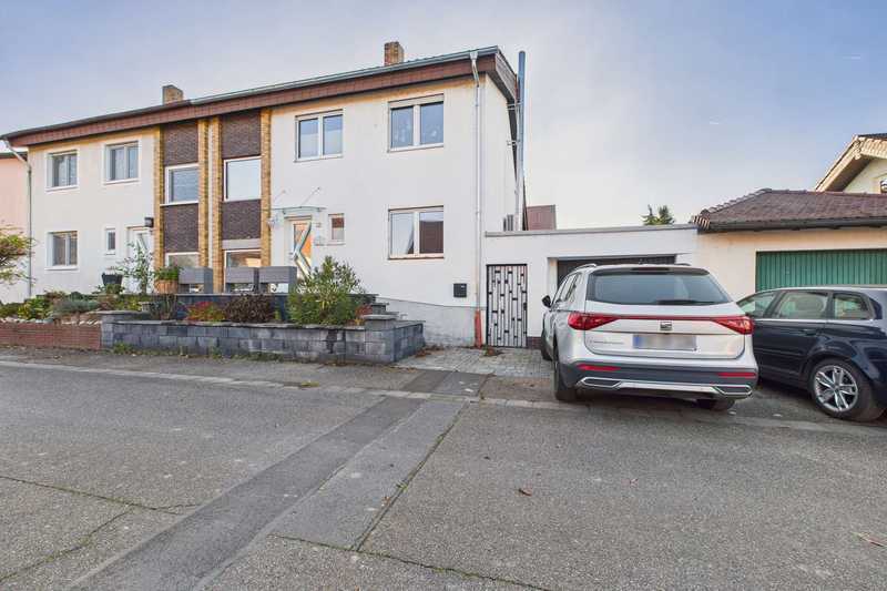 Real Estate Title Image Background