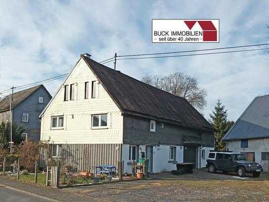 Energetisch bereits aufgerüstet! Charmantes Bauernhaus mit Nebengebäude in Ortsrandlage