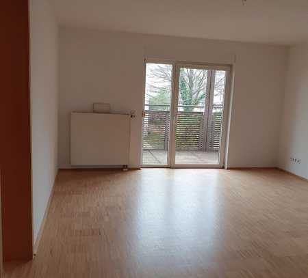 Wohnen am Lutherplatz - mit Tiefgarage!Exklusive helle 2,5-Zimmer-Wohnung mit Balkon in Ludwigshafen