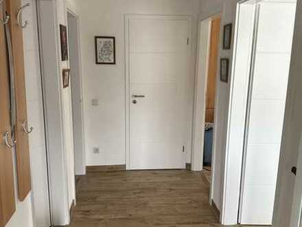 Kleine Wohnung für 1 Person, ebenerdig - 500 €, 50 m², 2 Zimmer mit Garten