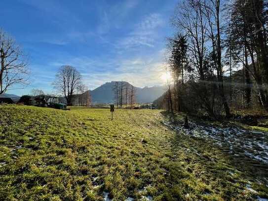 Leben, wo andere Urlaub machen! Großes Grundstück in exponierter Lage mit Weitblick, Ruhe und Natur!