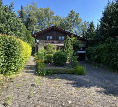 Freistehendes EFH im Landhaus-Stil