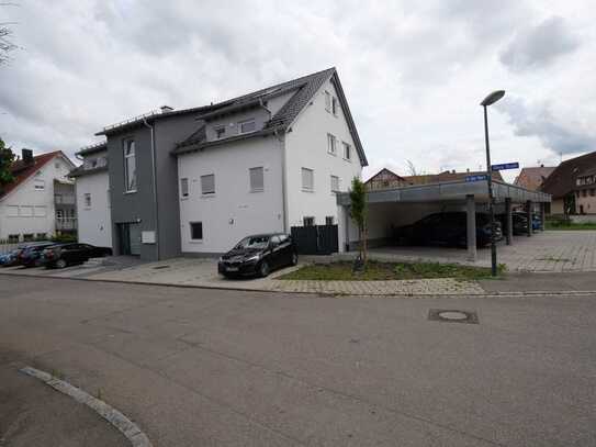 BIETERVERFAHREN- Großzügige Neubau-Eigentumswohnung mit Balkon, Carport und Außenstellplatz