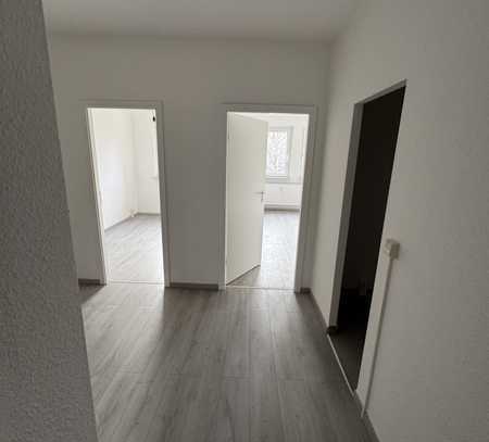 NEU: Sanierte 3-Raum-Wohnung