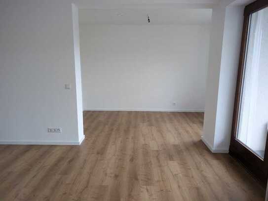 Moderne 1,5-Zimmer-Wohnung mit Balkon in absoluter Zentrumsnähe!