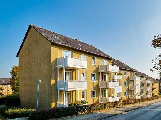 Komm nach Heiligenhaus 2 renovierte Zimmer mit neuem Bad und Balkon