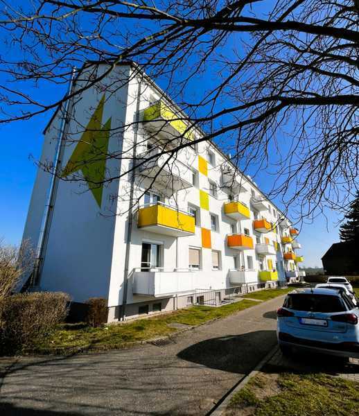                                                               "Wohnen, wo andere Urlaub machen &ndash; Ihr neues Zuhause erwartet Sie!"                                                       in Roßbach (Rottal-Inn)