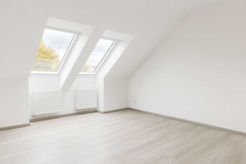                                                               Wohnen beim Park! gro&szlig;z&uuml;gige, helle 1 Zi-Dachgeschosswohnung                                                       in Hummelstein (Nürnberg)