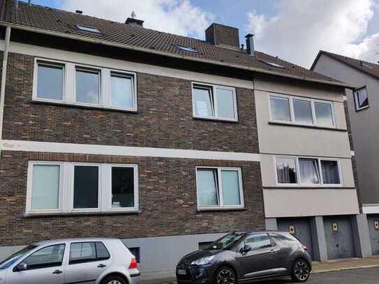 3 Zimmerwohnung mit großen Balkon zum Garten