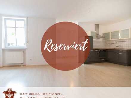 !! Top gepflegte Wohnung mit Balkon im Zentrum von Dingolfing !!