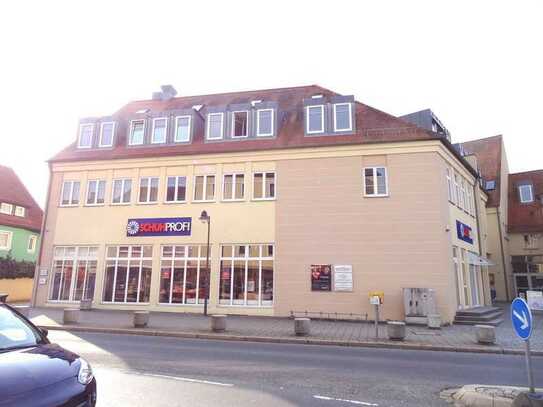 Büroflächen im Herzen Roths 
nähe Schloss