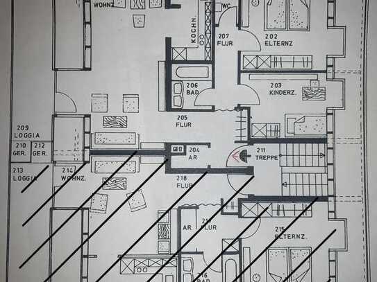 Comfort 3-Zimmer-Dachgeschosswohnung mit Balkon und Einbauküche in Flammersfeld