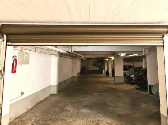 Garagenstellplatz Maxvorstadt Uni-Nähe nur für PKW 4,8m x 2,7m