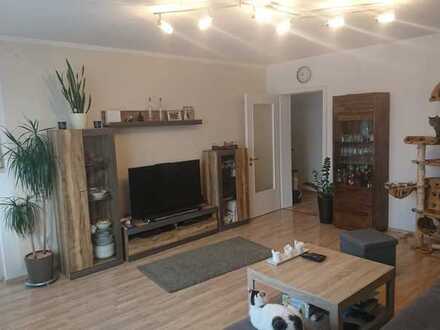 Gepflegte 4-Zimmer, Küche, Bad mit Balkon in Achsheim