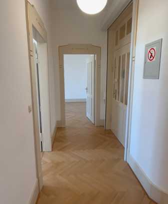 Renovierte, stilvolle Jugendstilwohnung