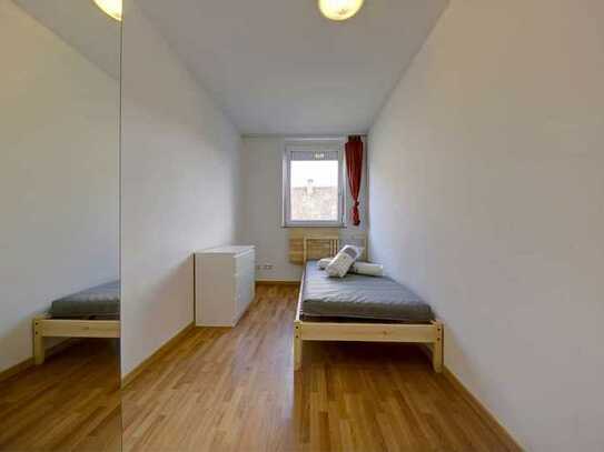 Zimmer Zimmer in der Aachener Straße