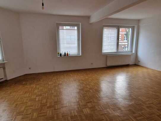 Charmante 2 Zimmer-Wohnung nähe Nordstraße, EBK Übernahme mögl.