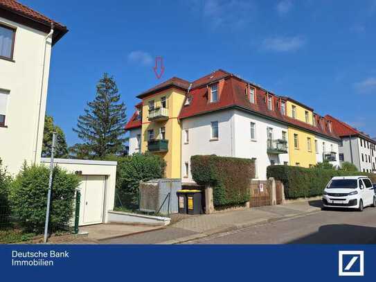 Mansarden-Wohnung mit Balkon!