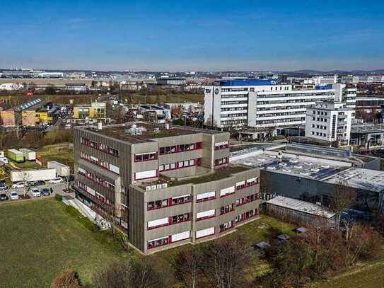 Attraktives Bürohaus ggü. Airport Stuttgart inkl. moderner Parkanlage mit 64 Stellplätzen