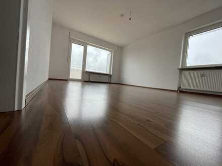 Stilvolle, gepflegte 3-Zimmer-Wohnung mit Balkon in Kornwestheim