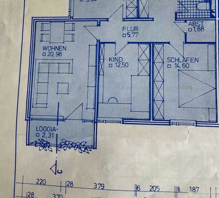 Geschmackvolle 3-Raum-Wohnung mit Balkon und Einbauküche in Karlsfeld