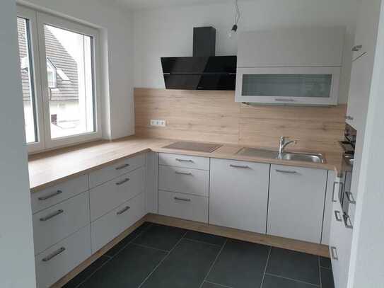 Ansprechende und neuwertige 3,5-Raum-Wohnung mit geh. Innenausstattung mit Balkon und EBK in Polch