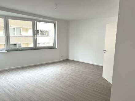 Exklusive, geräumige 1-Zimmer-Wohnung mit Balkon in Düsseldorf Becherstr. 65, 40476 Düsseldorf