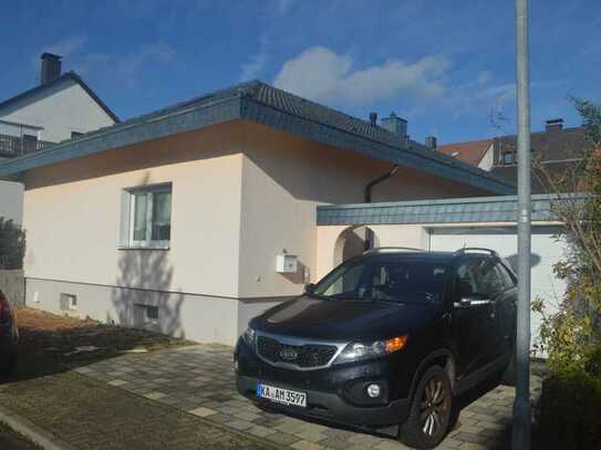 ⌂Bungalow⌂mit☼viel↔Wohn-und Nutzfläche + Garage⌂in bevorzugter♥Lage♥von Stutensee-Blankenloch⌂