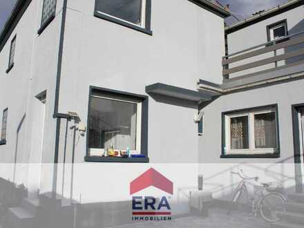 Gepflegtes Zweifamilienhaus mit Terrasse in ruhiger Lage von Worms-Weinsheim zu verkaufen!!