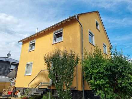 Gepflegtes 1-2 Familienhaus mit schönem Garten in gesuchter Wohnlage von Rodenbach!