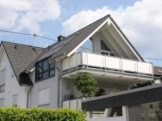 Moderne Eigentumswohnung in bester Lage mit Terrasse und Stellplatz