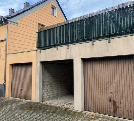 Große Garage im gut gelegenem Dortmund Hörde - Nähe Phoenix-See