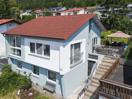 Wohnkomfort vom Feinsten ... modernisiertes Eigenheim mit großer Terrasse