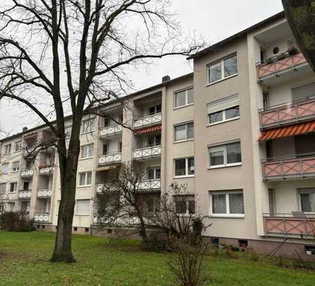 Renovierungsbedürftige 3-Zimmer Wohnung in beliebter Lage von Niederrad