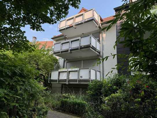 Idyllische Waldrandlage mit 2 Balkonen, Maisonette-ETW in Bredeney + Garage + Stellplatz