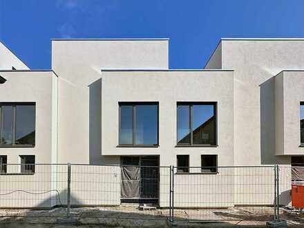 Neubau Architekten-Reihenhaus mit gehobener Innenausstattung zum Kauf in Speyer