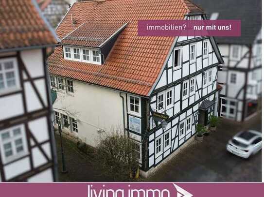 "Charmante Gaststätte mit großzügigen Außenplätzen und Wohnung in zentraler Lage von Korbach!"