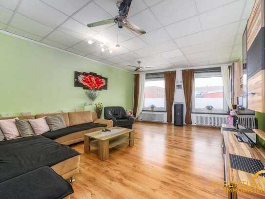 TOP LAGE: Neutraubling mit 113 m² im 1. Stockwerk mit Außenstellplatz zu verkaufen