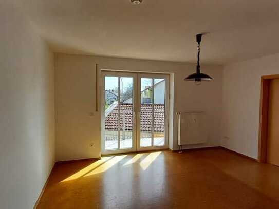 Ansprechende und gepflegte 2-Raum-Wohnung mit geh. Innenausstattung mit Balkon und EBK