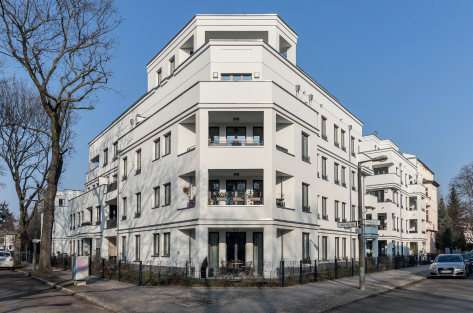 Exklusive Neubauwohnung mit umlaufender Terrasse und Seeblick