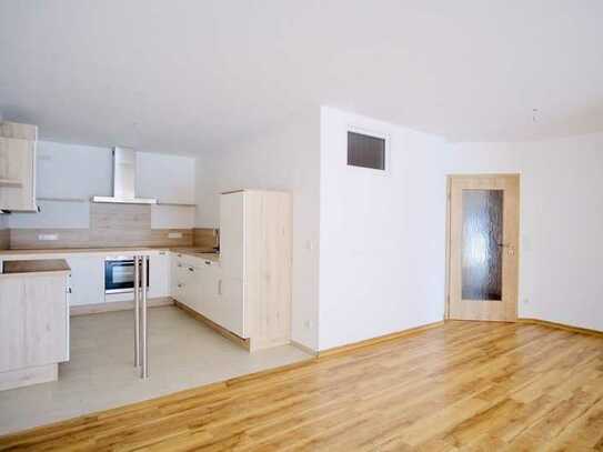 2,5 Zimmer Wohnung mit Südbalkon zur Miete 
*Moderne Einbauküche in der Nettokaltmiete enthalten*