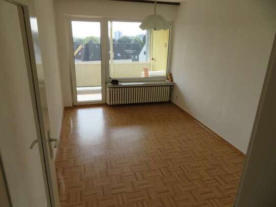 2 ZIMMER WOHNUNG STADT MITTE MIT BALKON