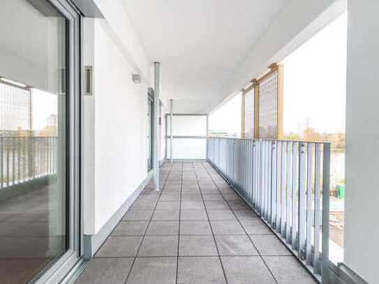 *TOPLAGE* 2-Zi.-Wohnung auf 70 m² inkl. Balkon im "Sky and Water* *ERSTBEZUG*