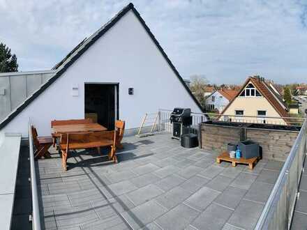 Exklusive 3-Raum-Niedrigenergiewohnung mit riesiger Dachterasse