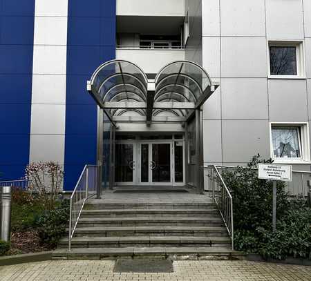 2-Zimmer-Wohnung mit EBK und Balkon im höchsten Haus von Braunschweig