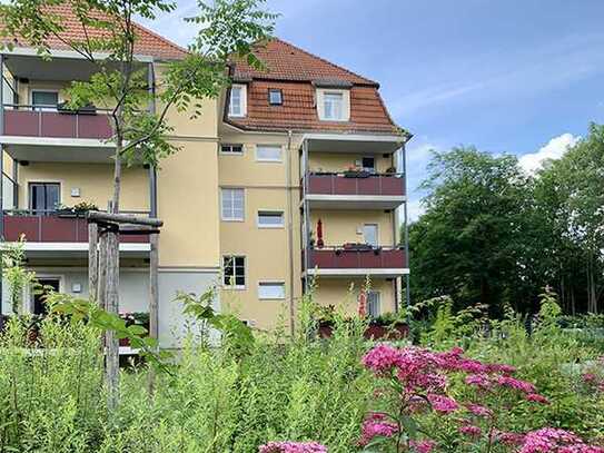 Sanierte 5-Raum-Wohnung (Maisonette) in Geras Stadtmitte mit Wanne, Dusche u. Balkon